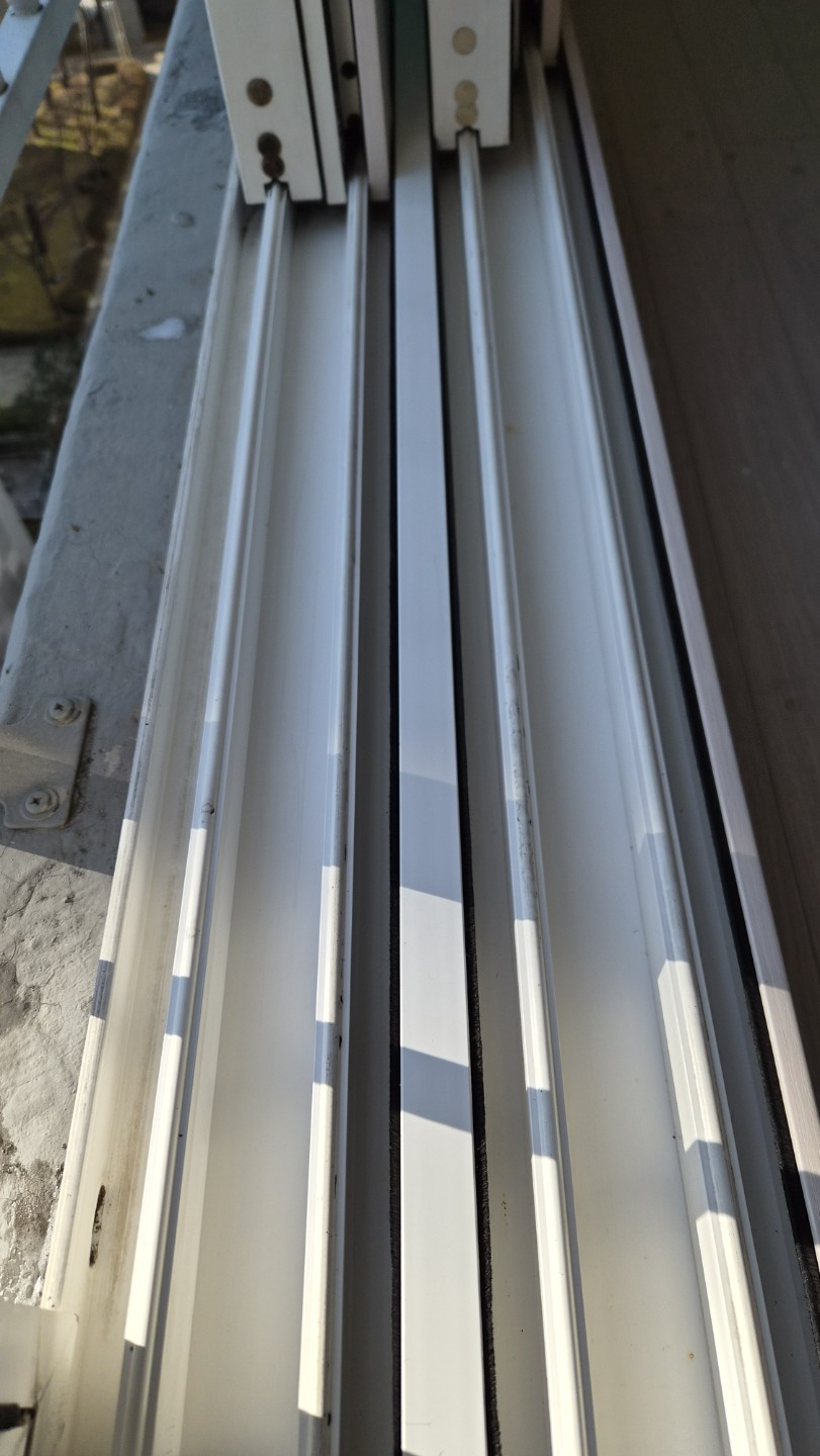 Post image 4