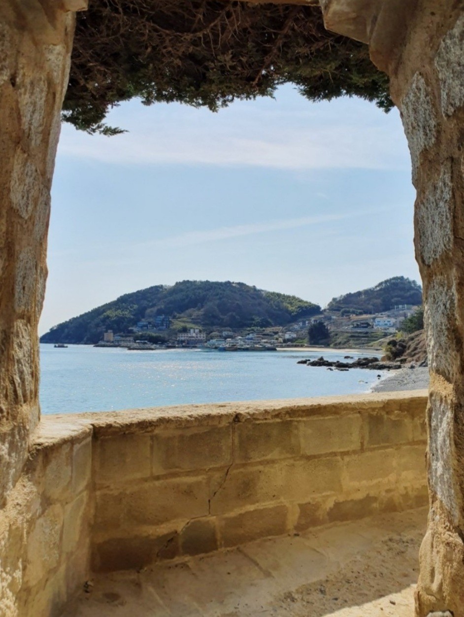 Post image 42