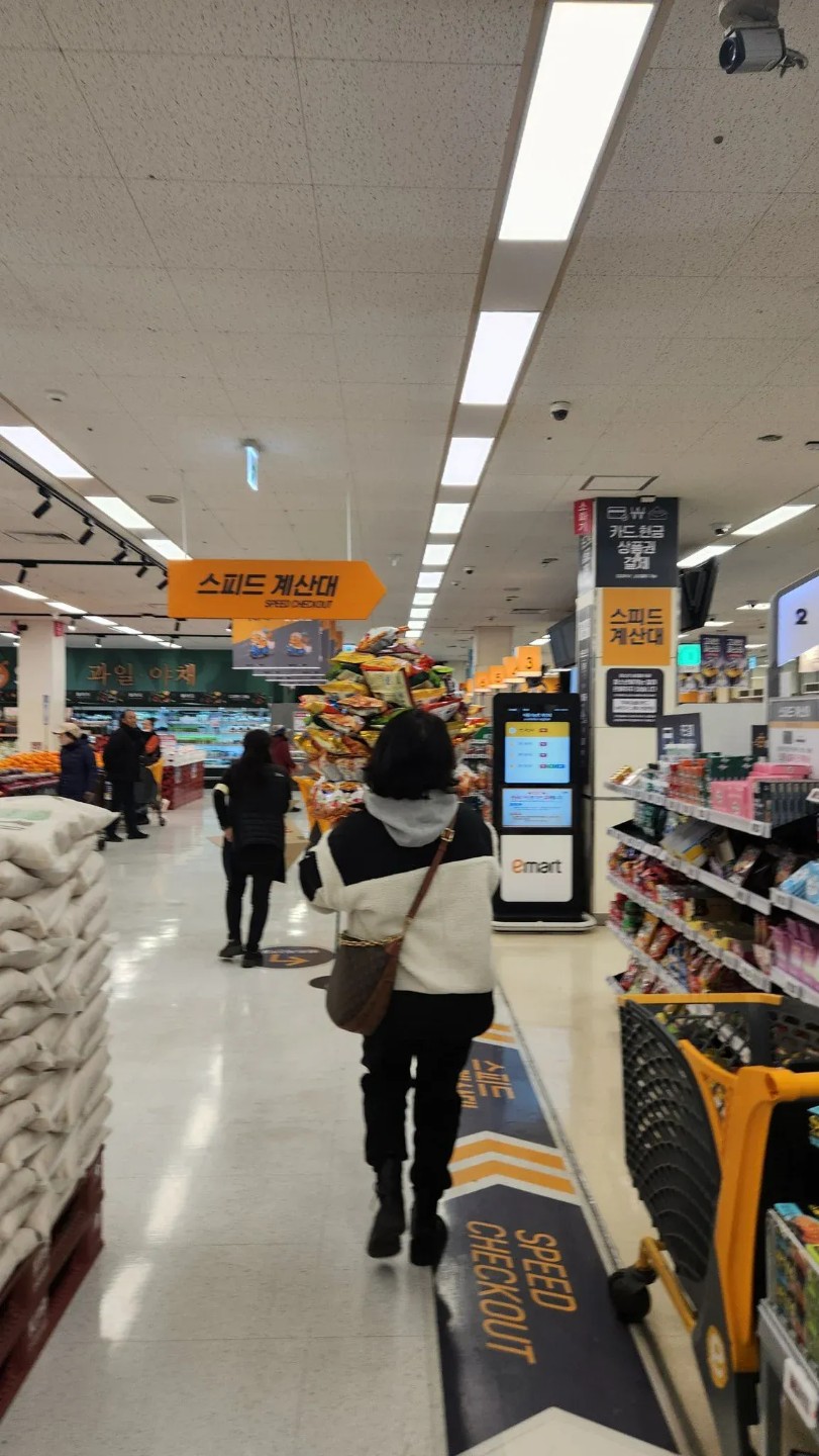 Post image 13