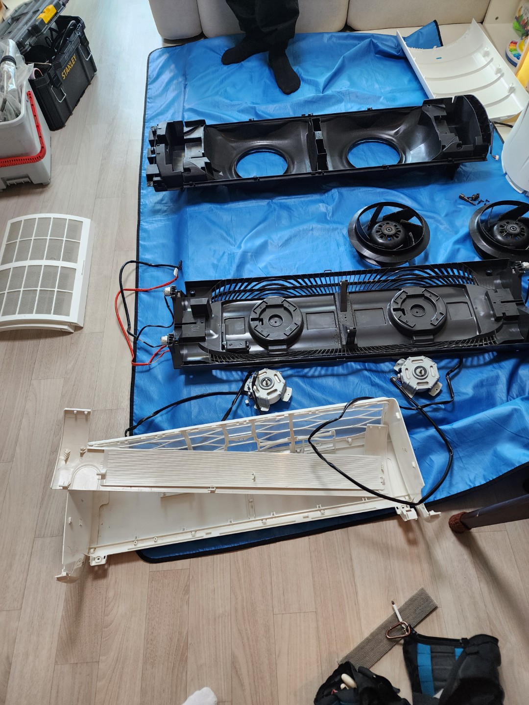 Post image 6