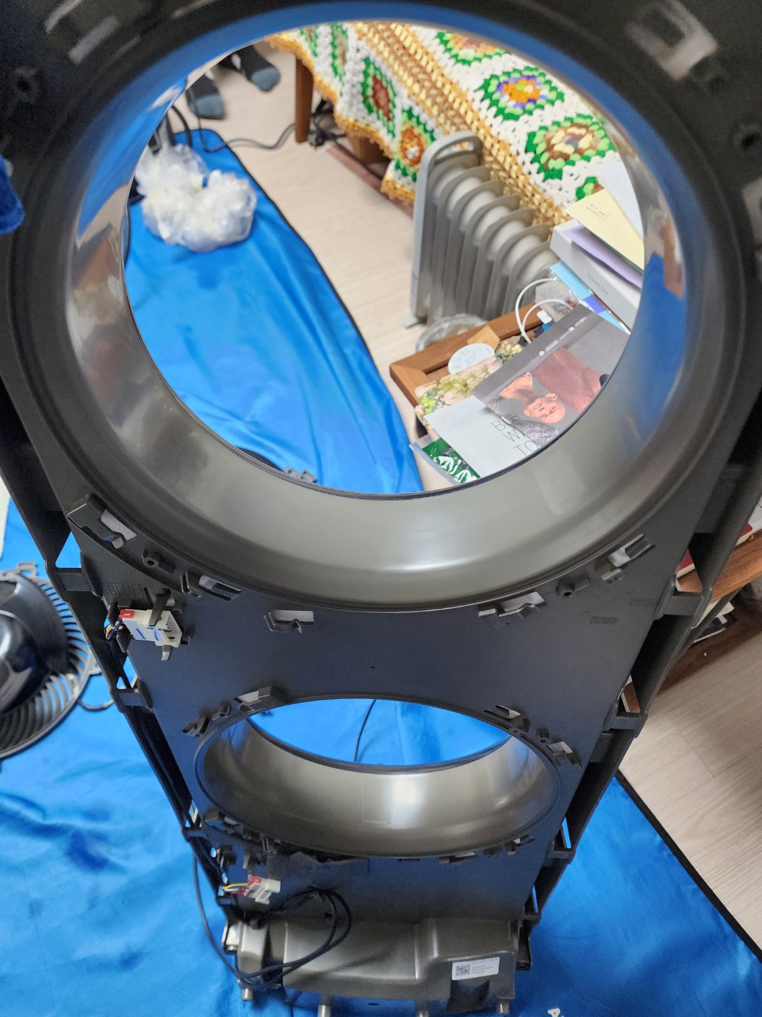 Post image 7