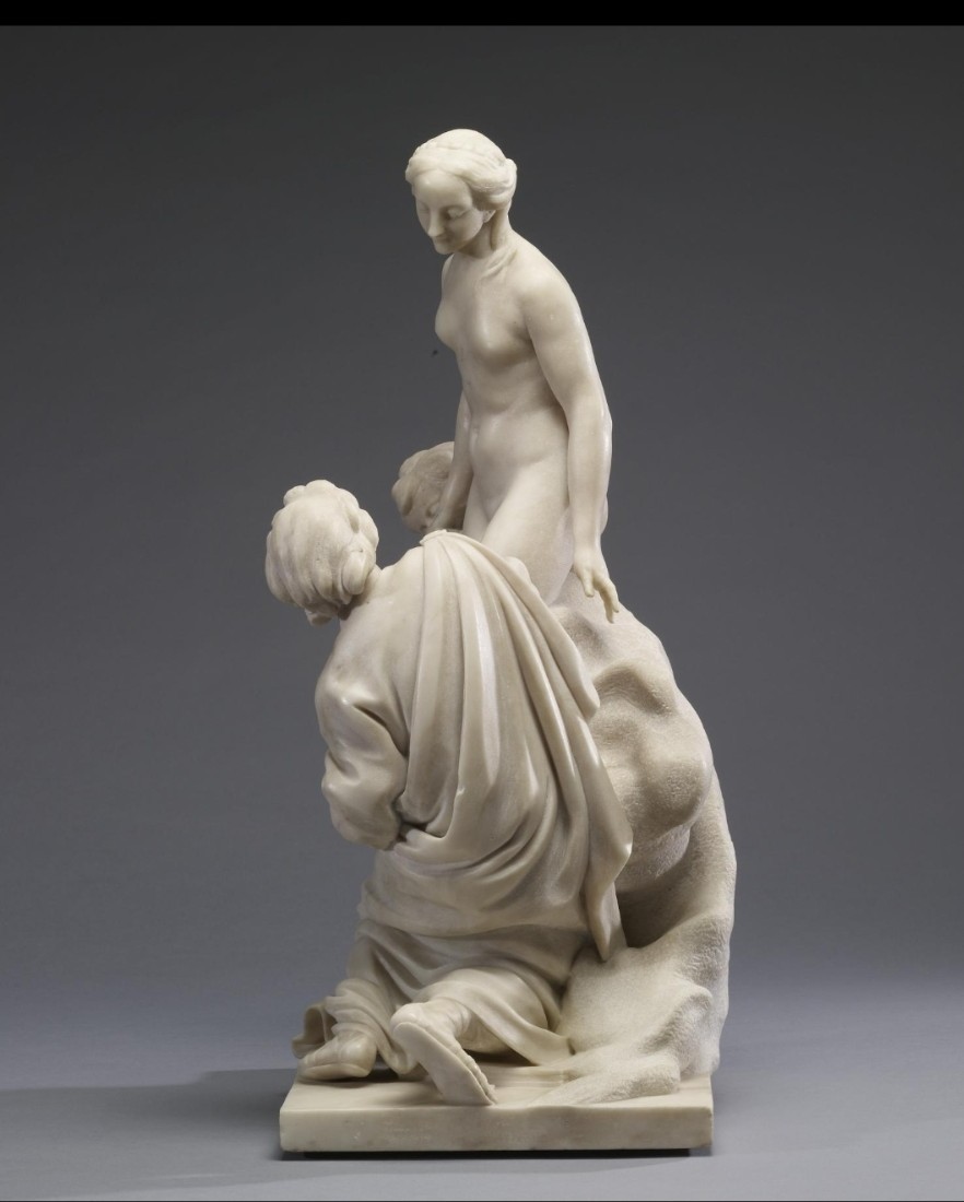 그런데 어떤 사람이 내 세상을 마구 두들겨 왔어  내가 지키던 세상이 깨지고 부서질까봐