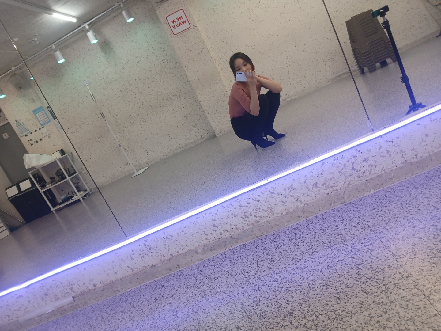 다이어트 전후 사진입니다.