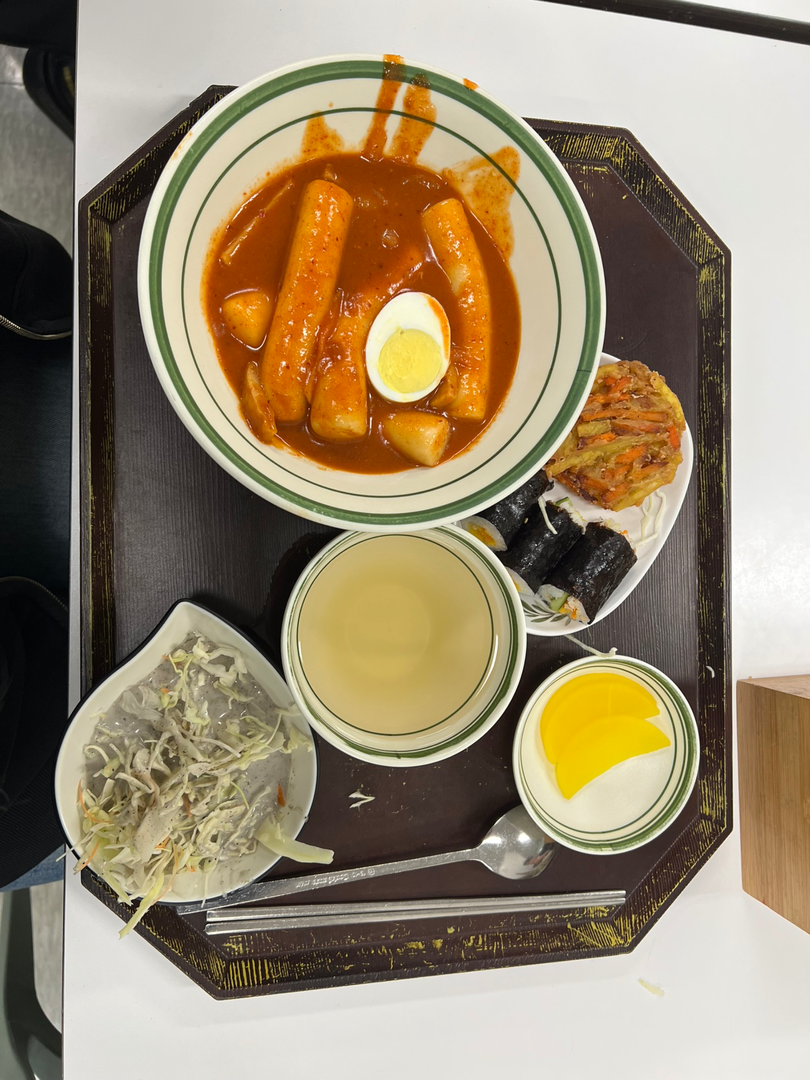 오늘 점심 메뉴는?