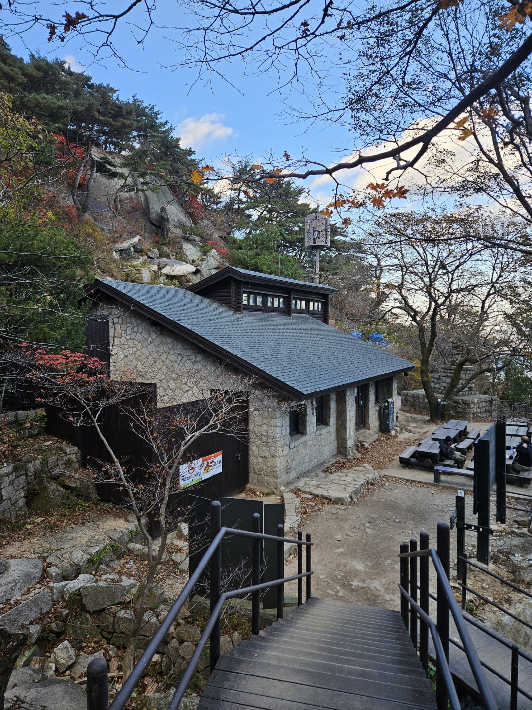 북한산 풍경보면서 오늘 하루, 잠시 쉬어가세요