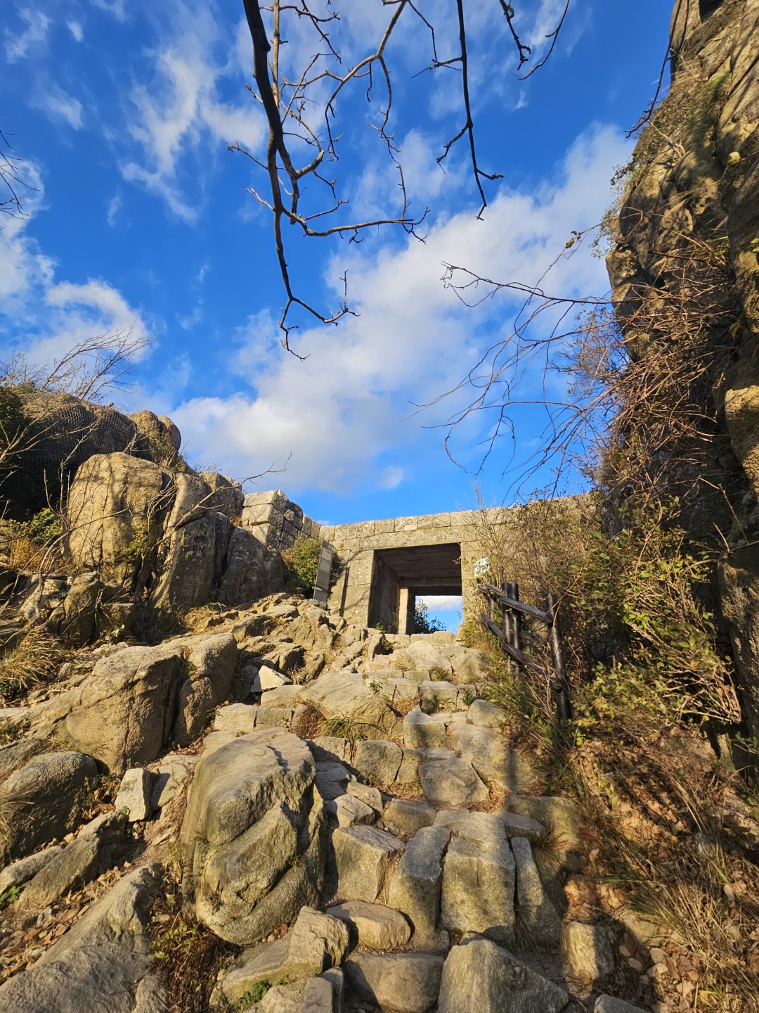 북한산 풍경보면서 오늘 하루, 잠시 쉬어가세요