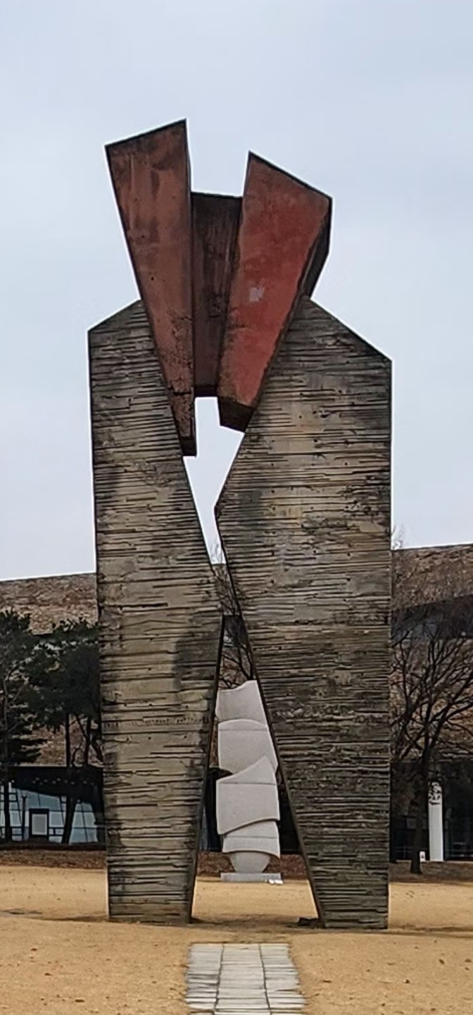 Post image 16
