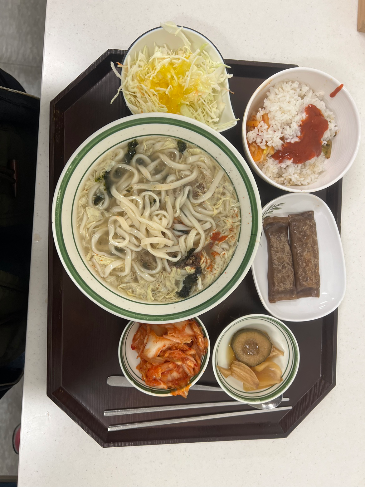 오늘 식탁 한번 볼까요?