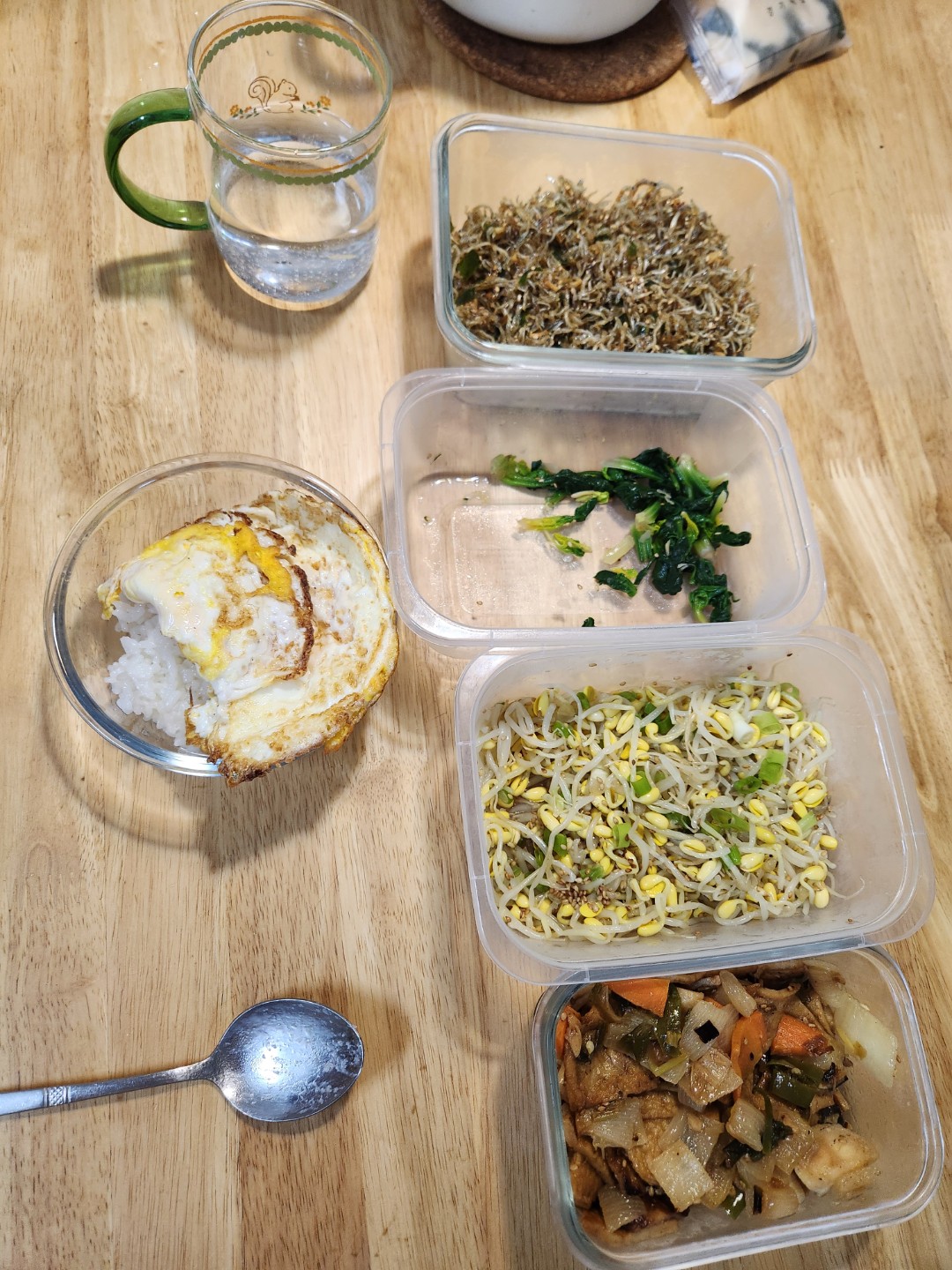 아침밥 메뉴,멸치,시금치, 콩나물,오뎅볶음 김치