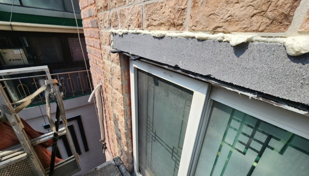 Post image 8