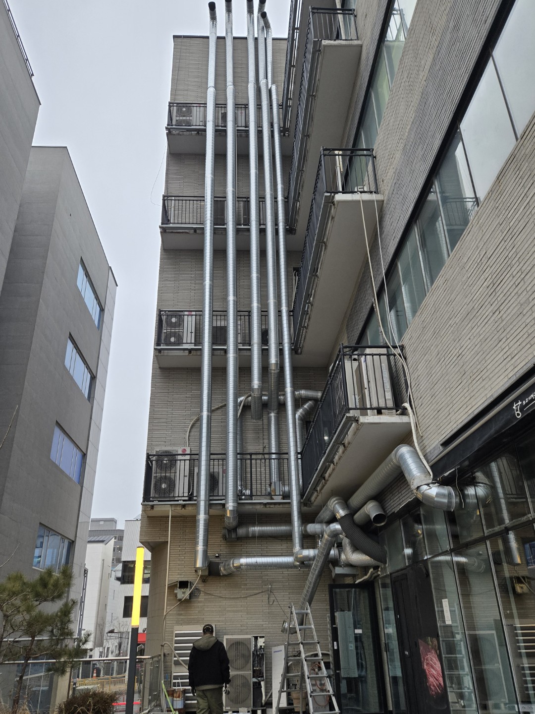 Post image 6