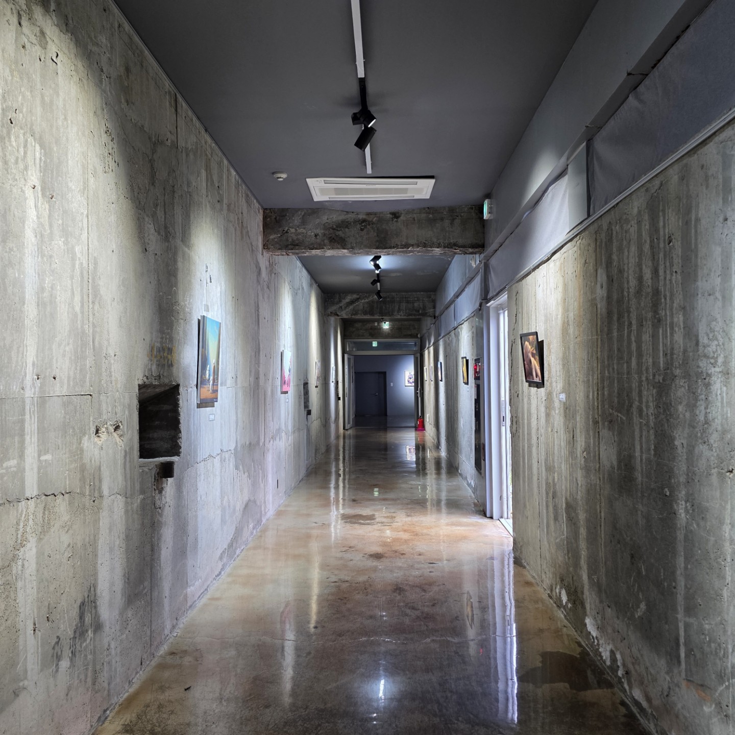 Post image 16
