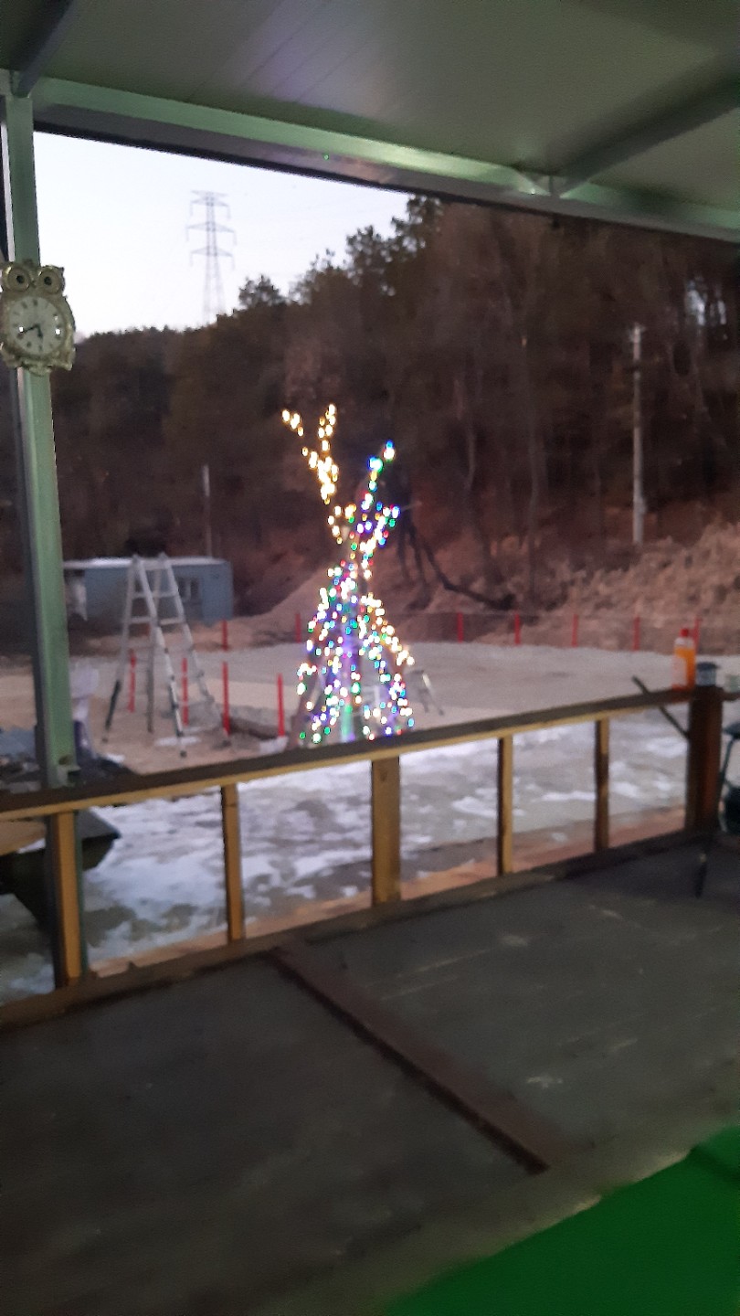 농막 놓고 한계절을 보냇네요