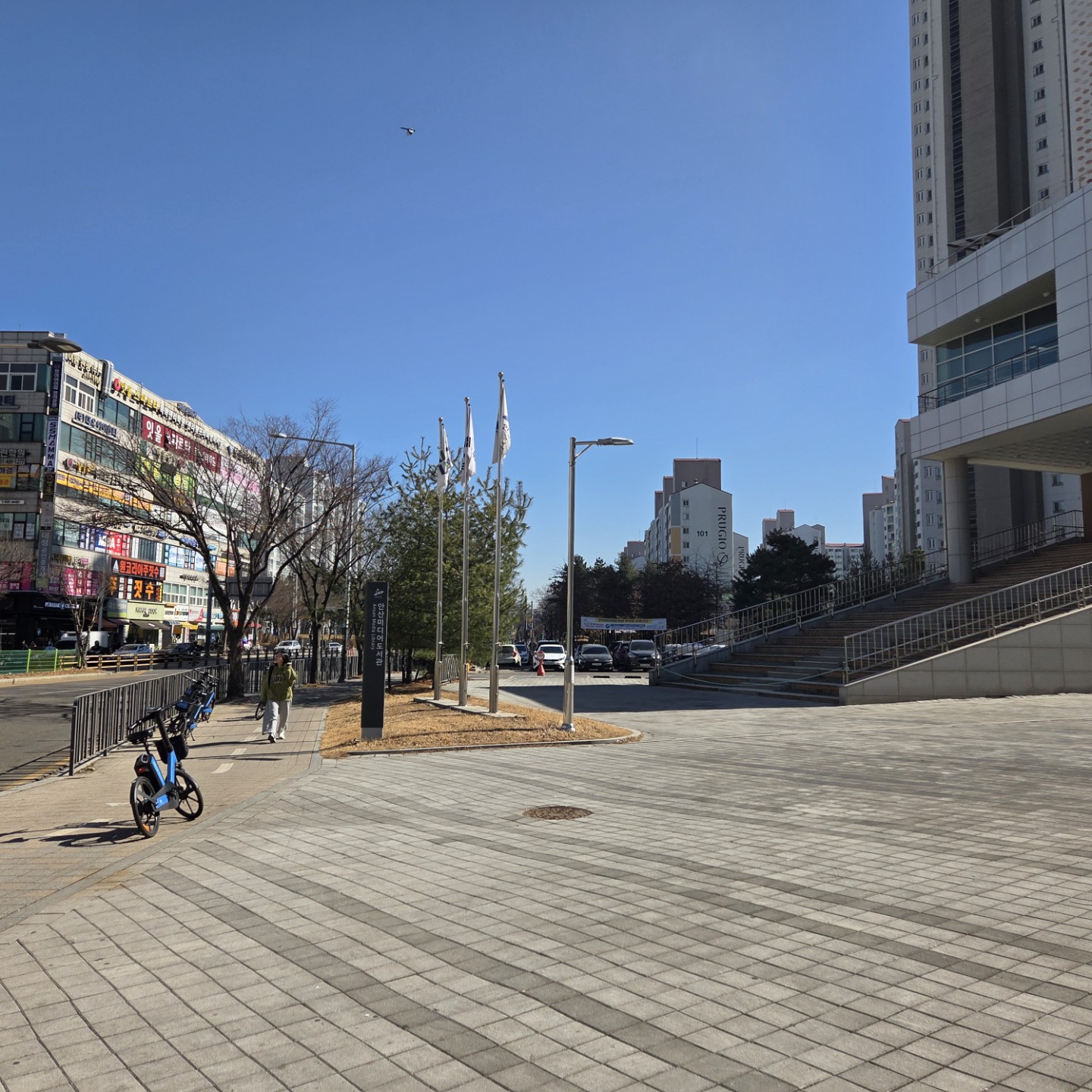 Post image 4
