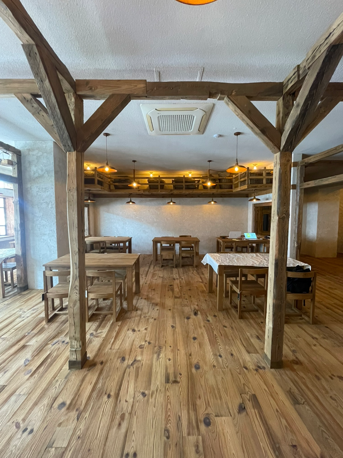 Post image 10
