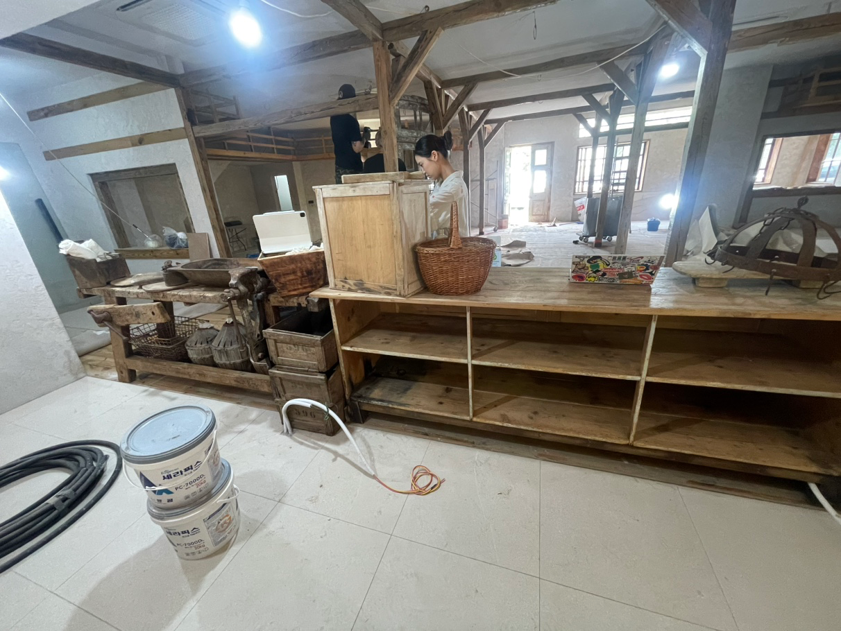 Post image 8