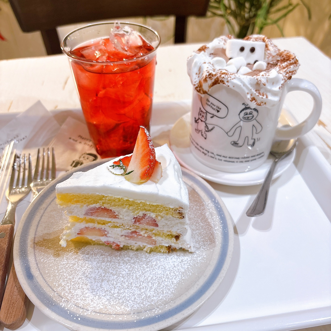 누리플러스에서 귀여운 키티 아이템 샀어요!