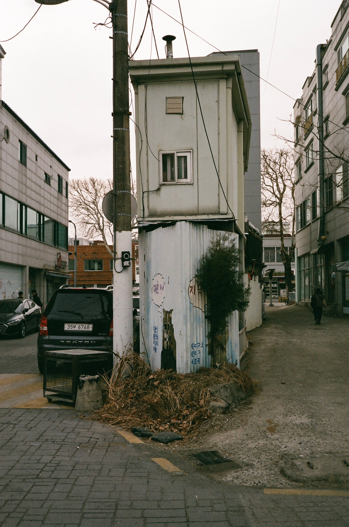 Post image 6