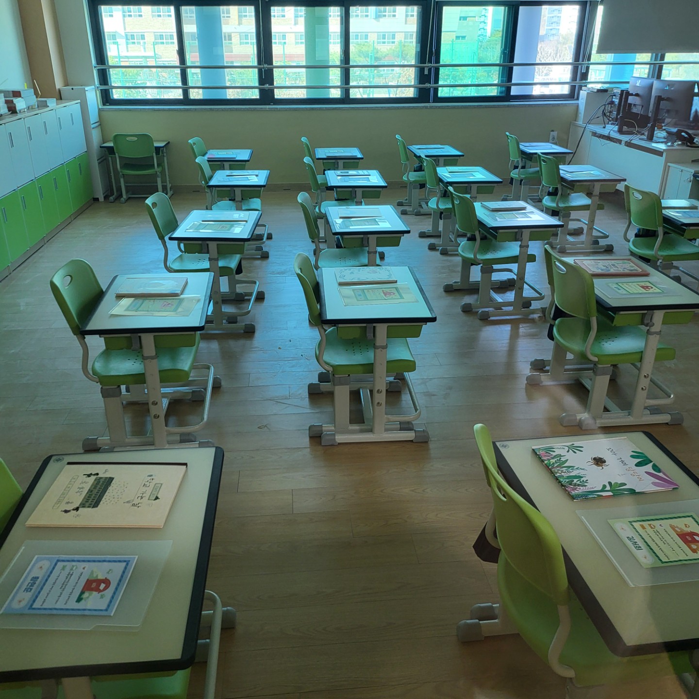 Post image 7