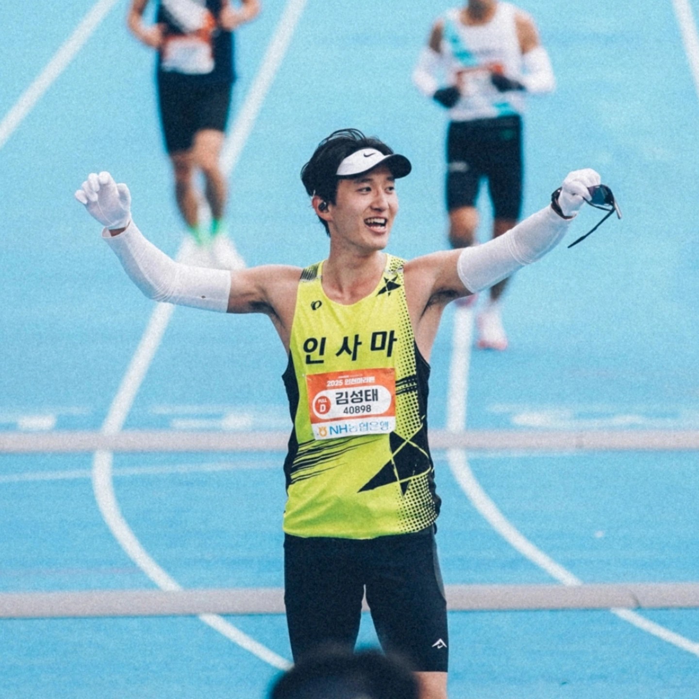 Post image 18