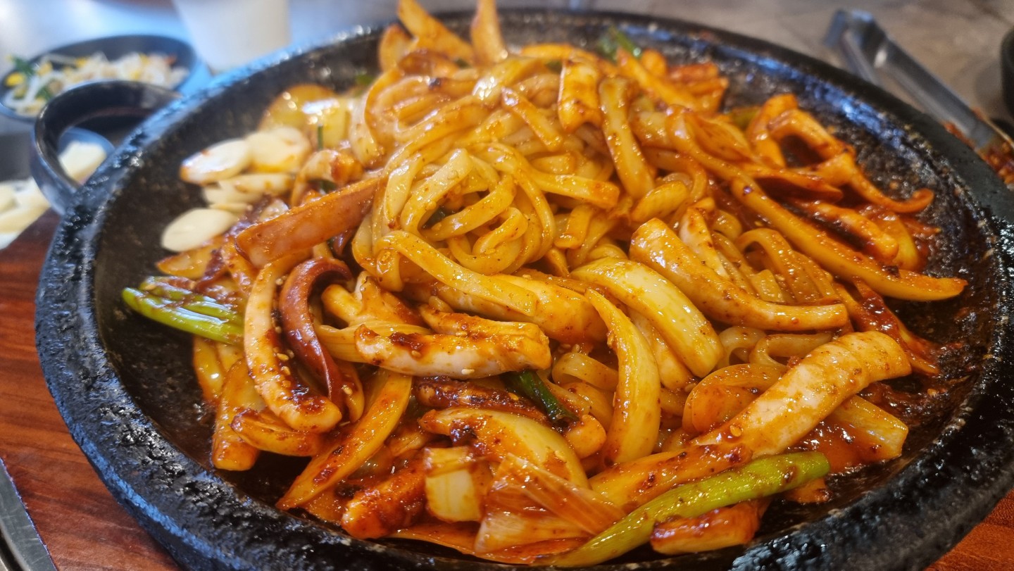 안녕하세요 반갑습니다. ㅎㅎ