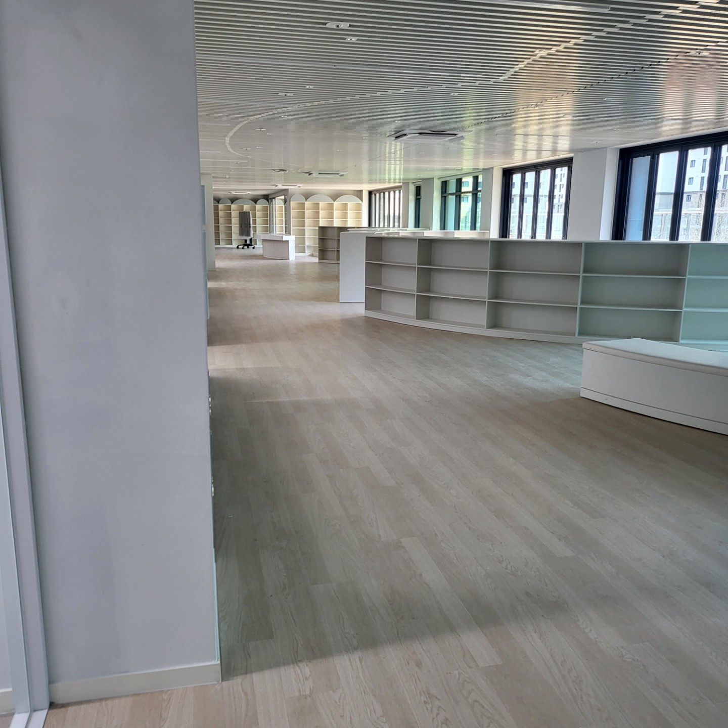 Post image 12
