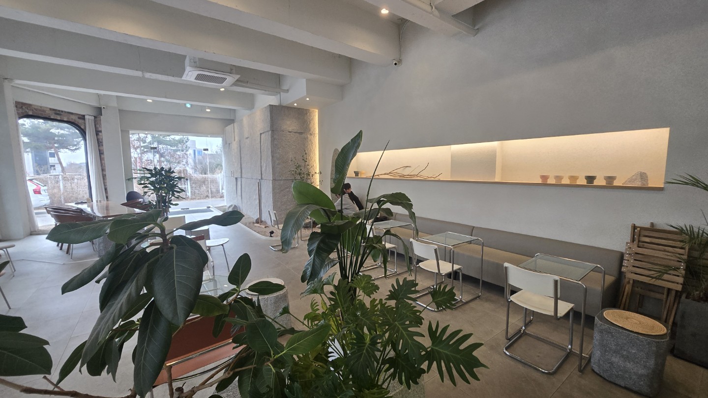 Post image 9