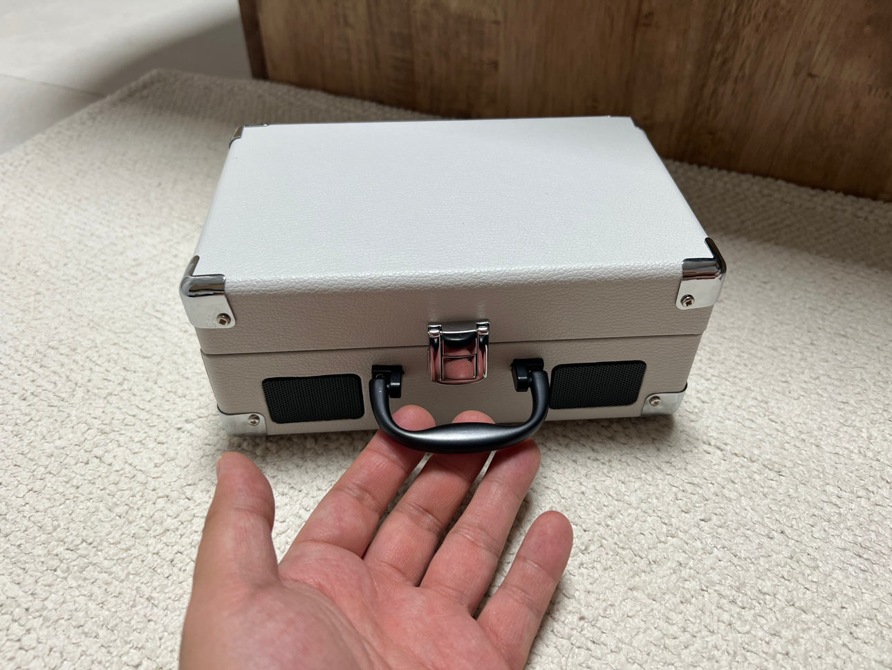 Post image 4