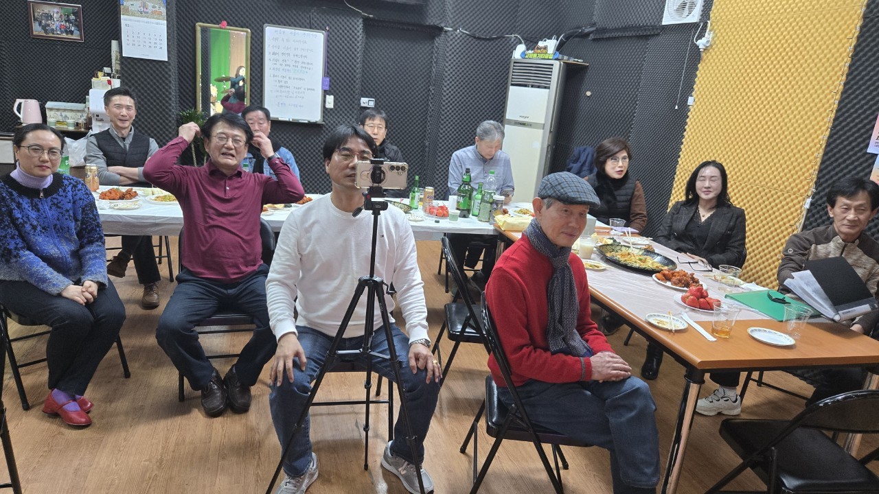 Post image 11