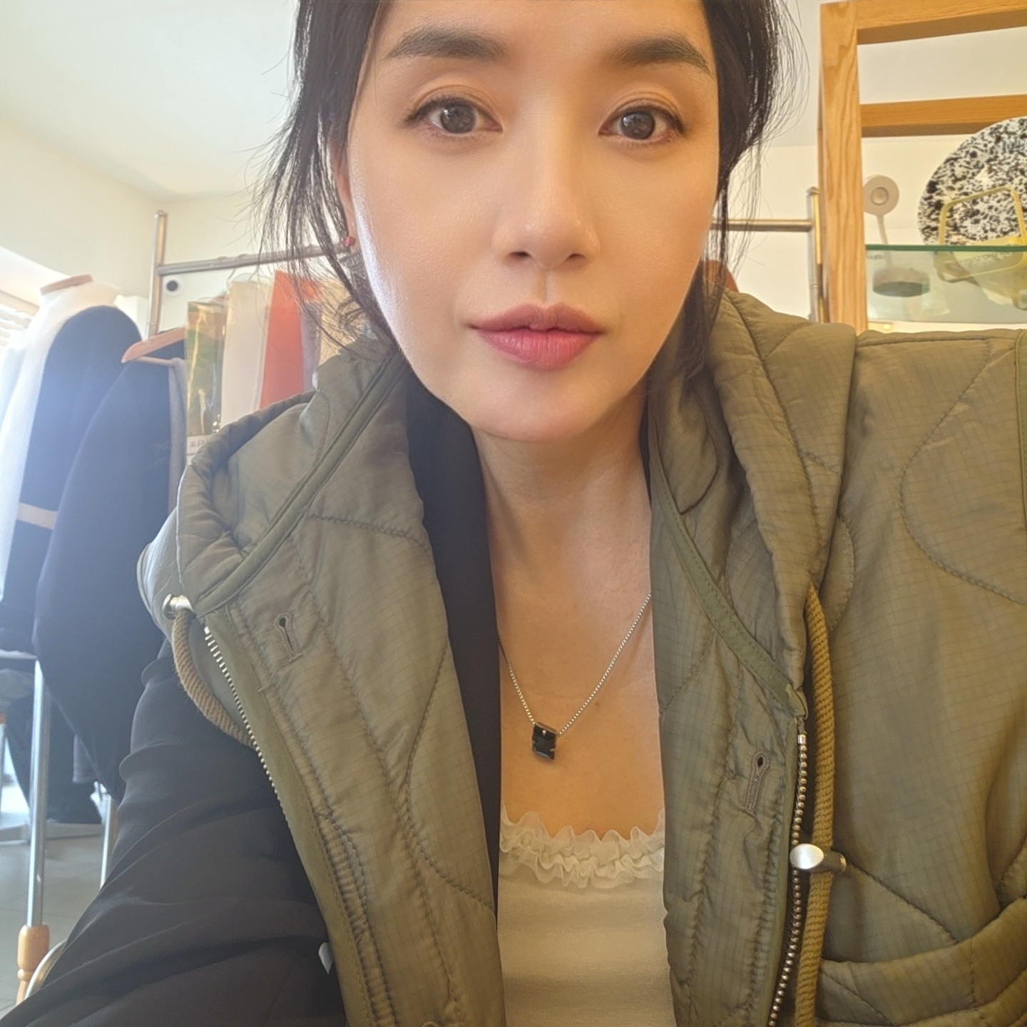 단순히 옷을 잘 입는 것과 '전문가'처럼 보이는 것은 한 끗 차이입니다. ​