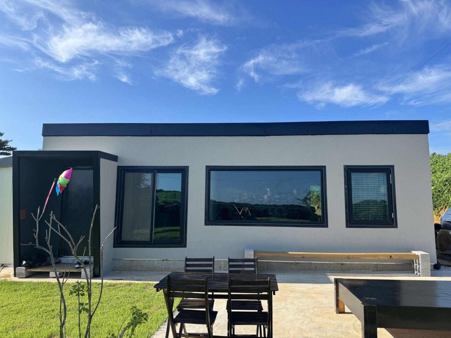 Post image 7