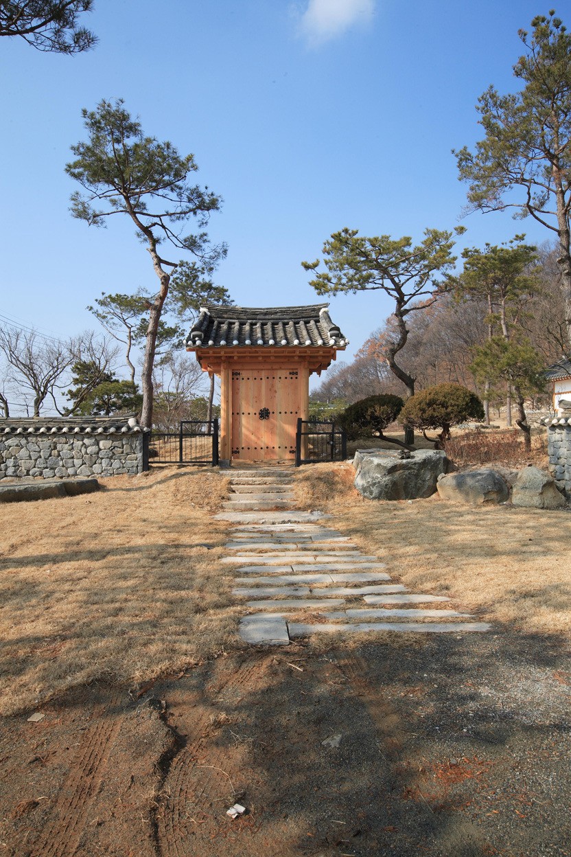 Post image 8
