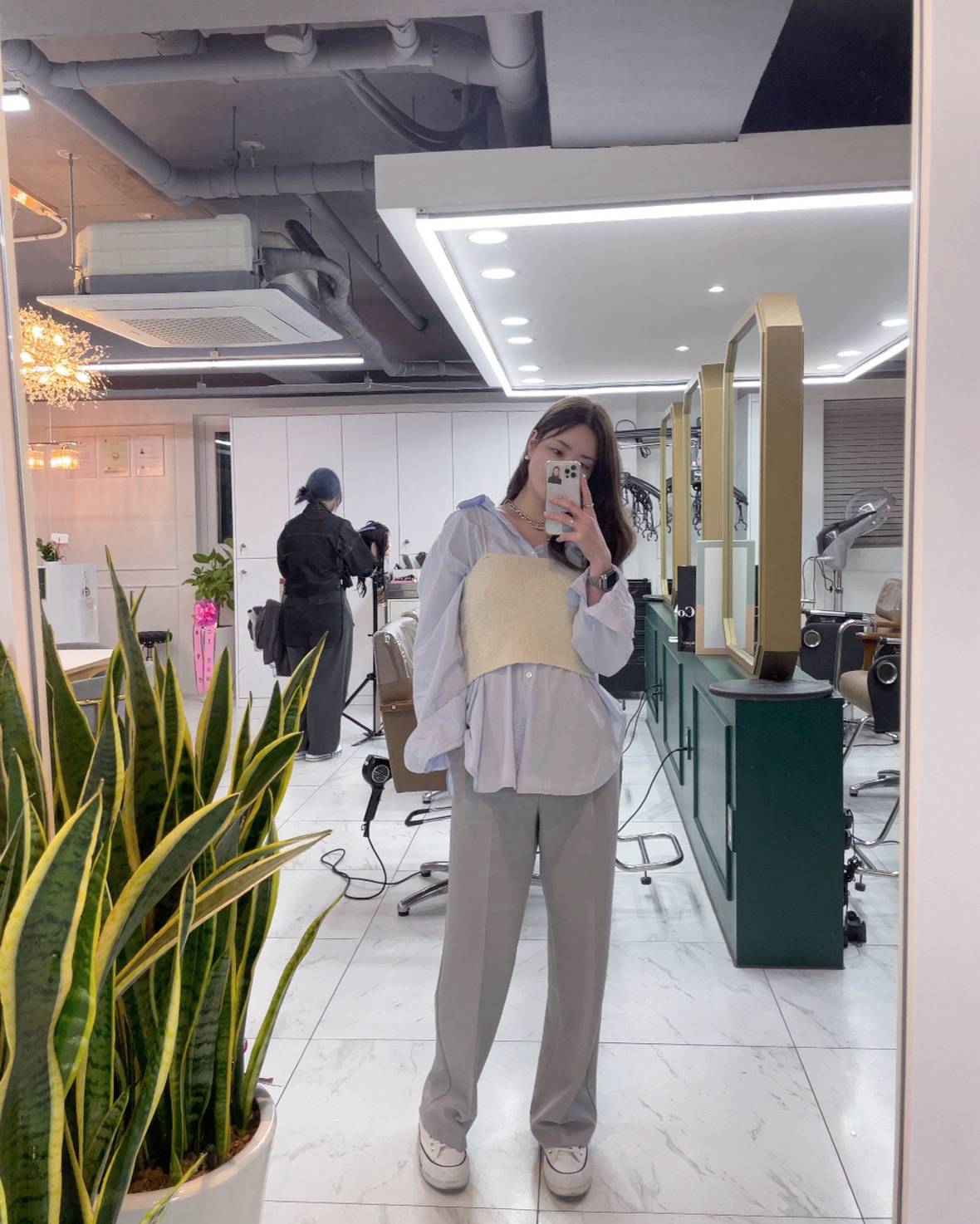 Post image 4