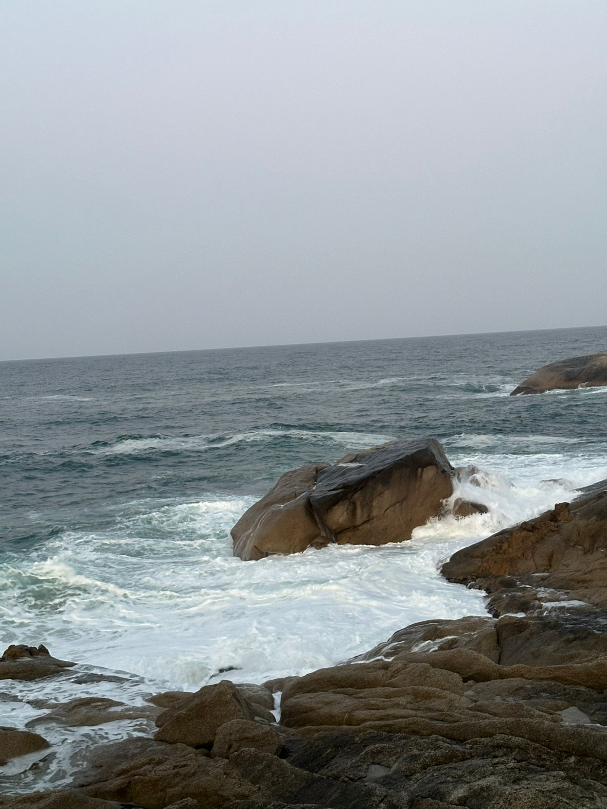 고민은 여기다 두고가세요