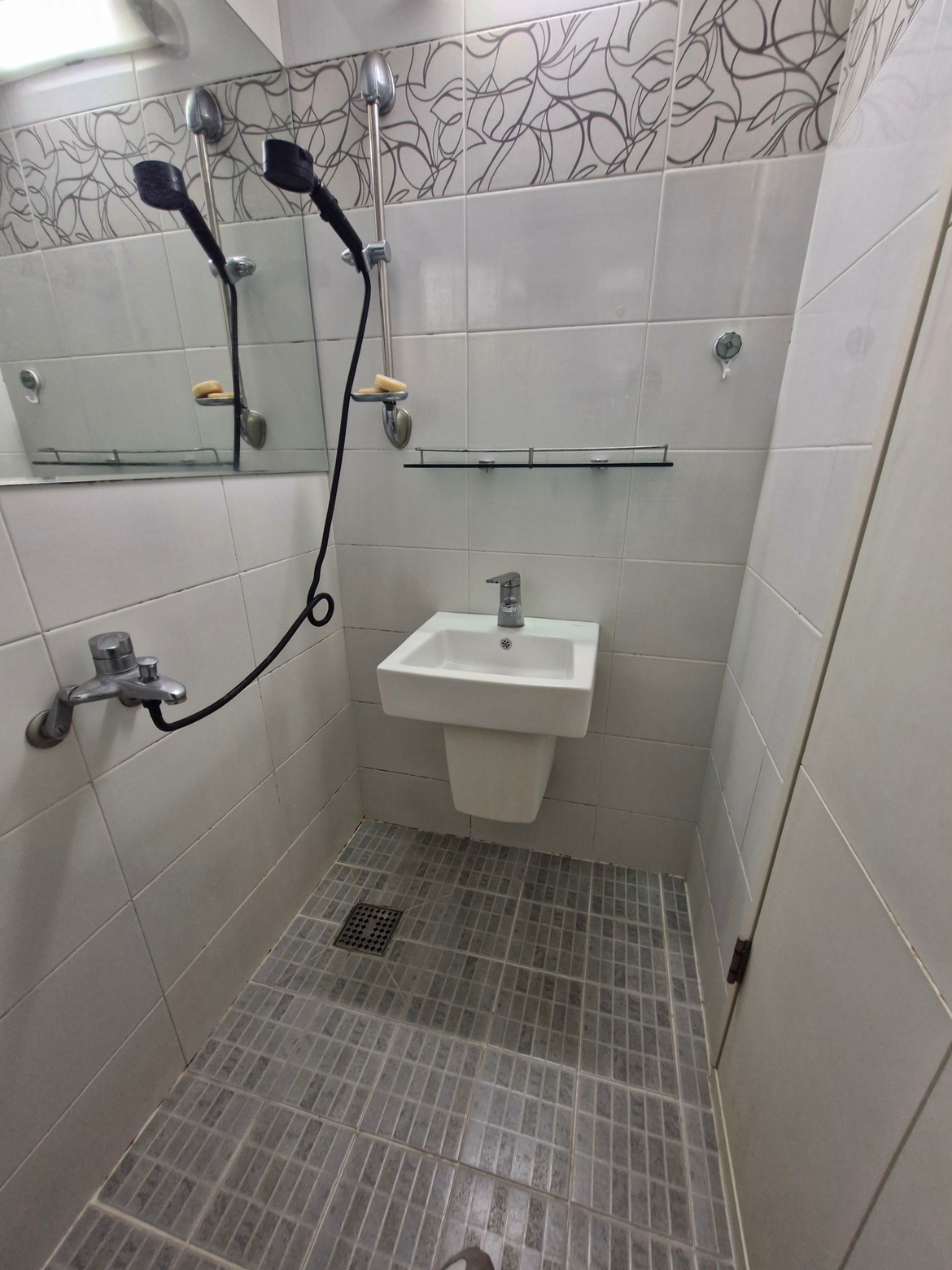 Post image 5