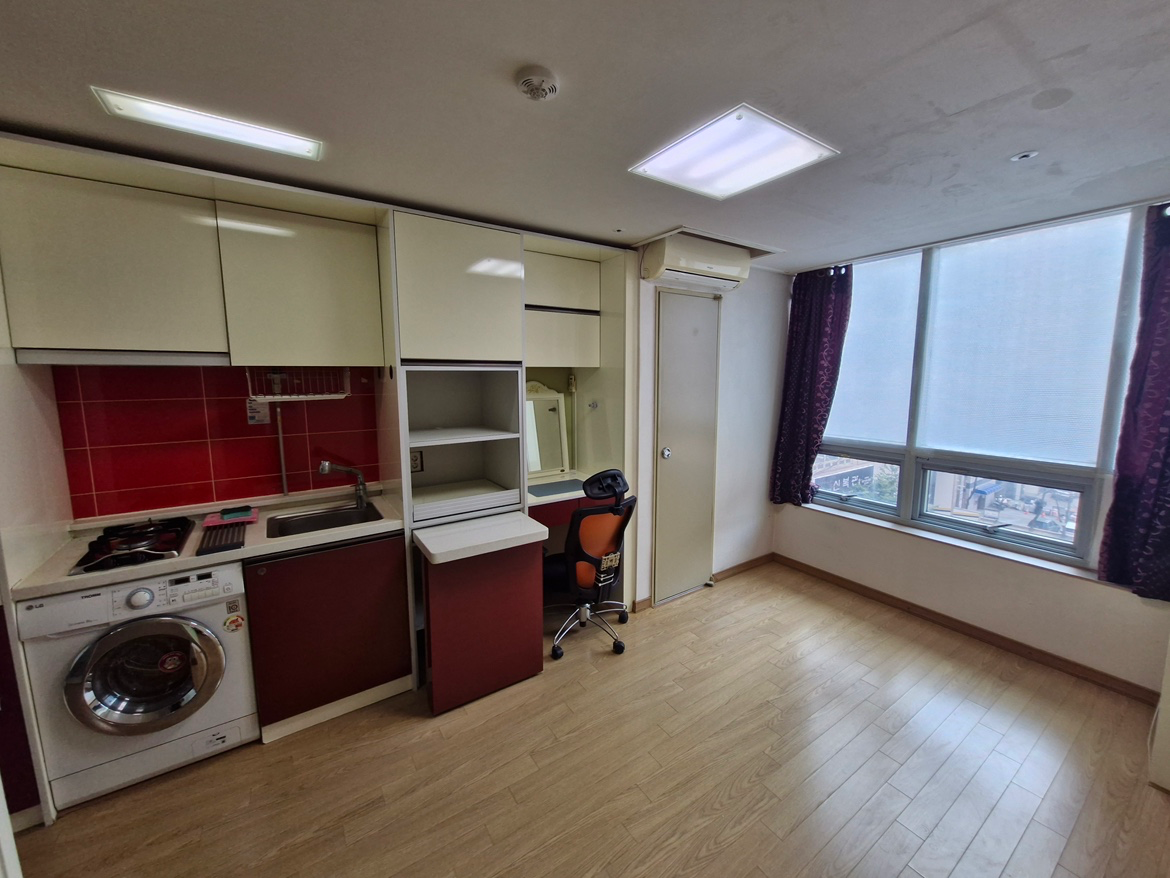 Post image 7
