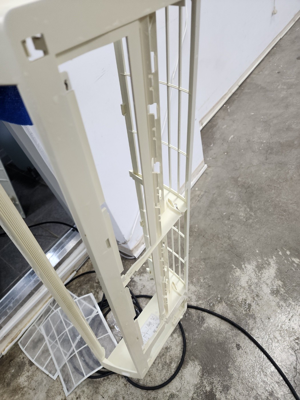Post image 6