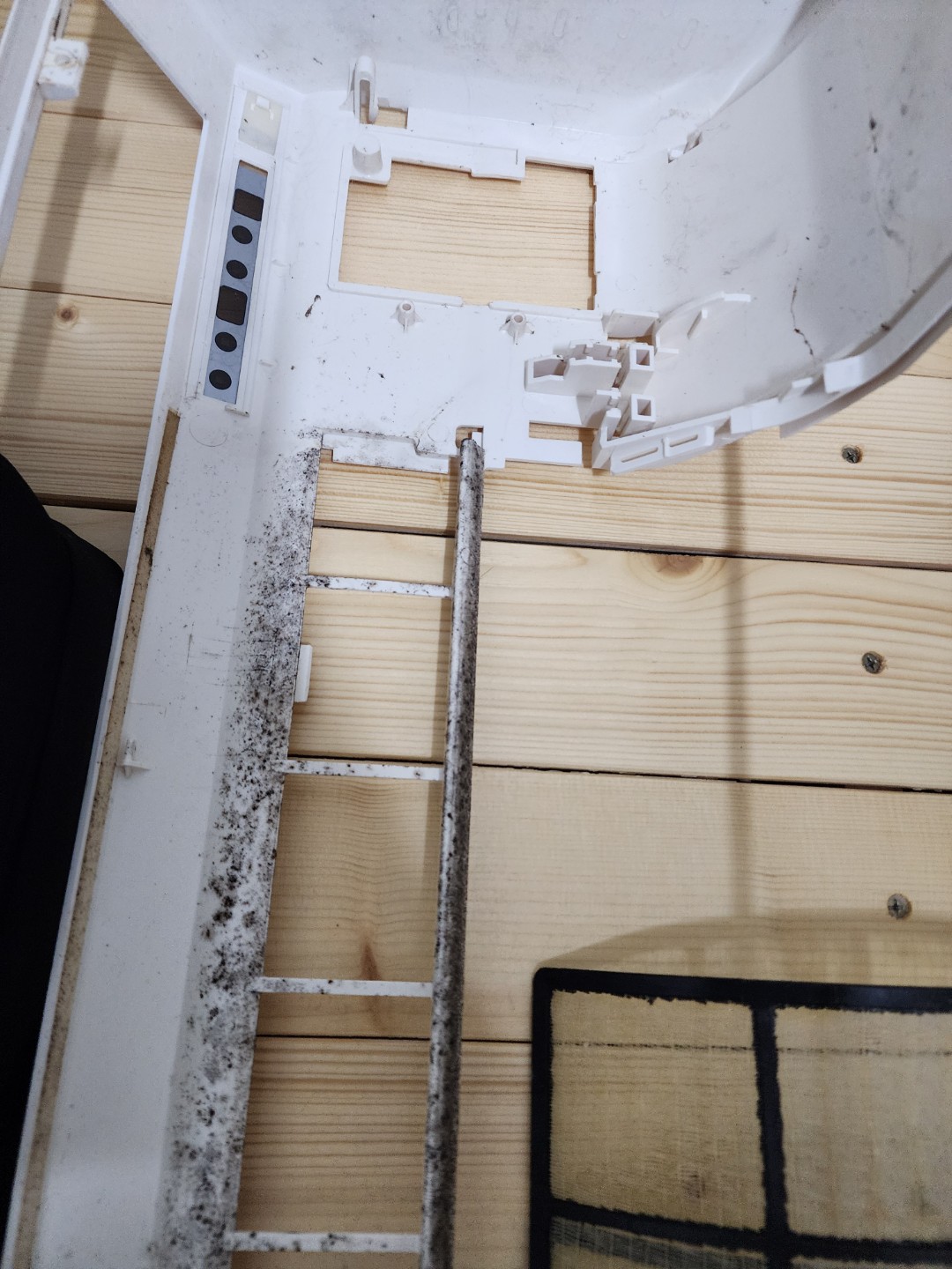 Post image 4