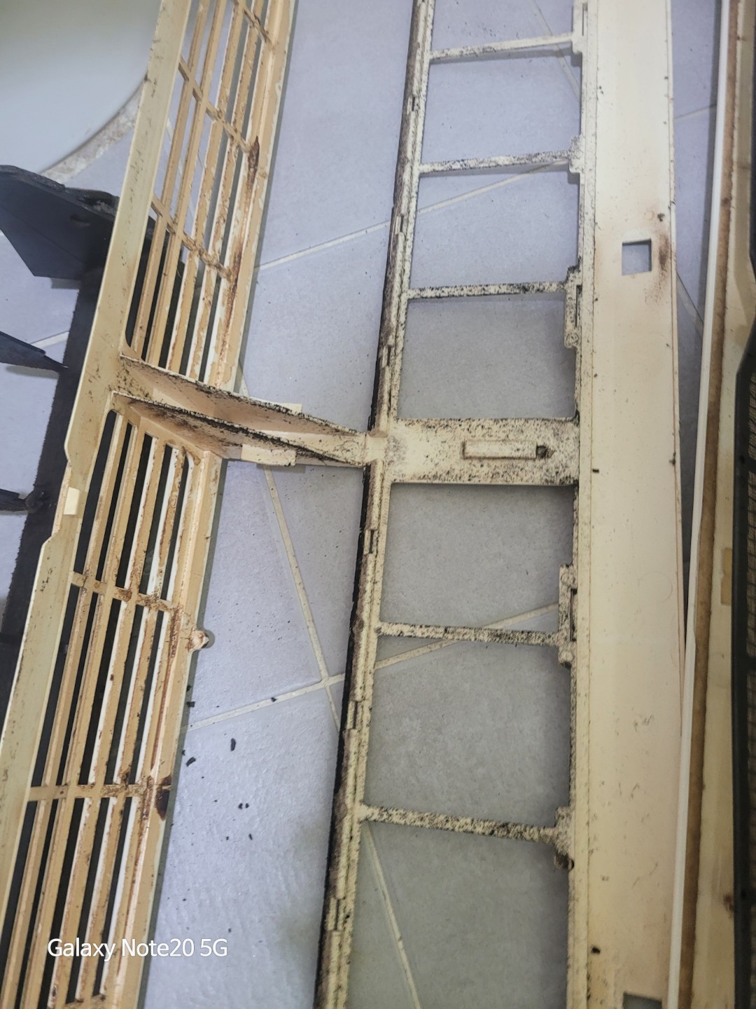 Post image 10