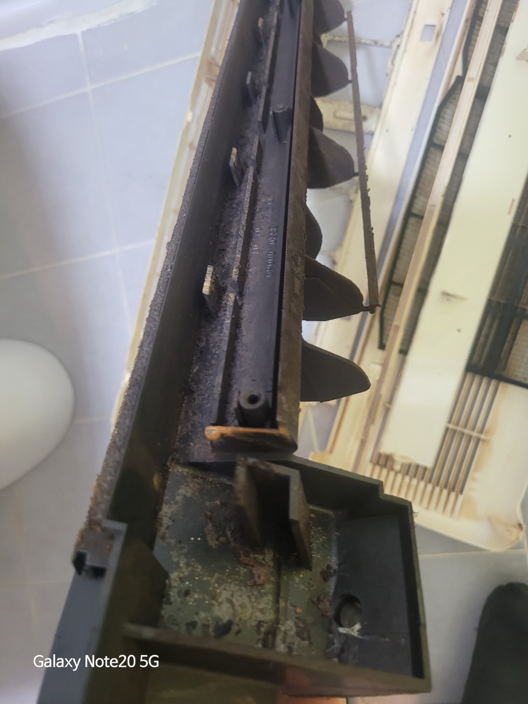 Post image 8