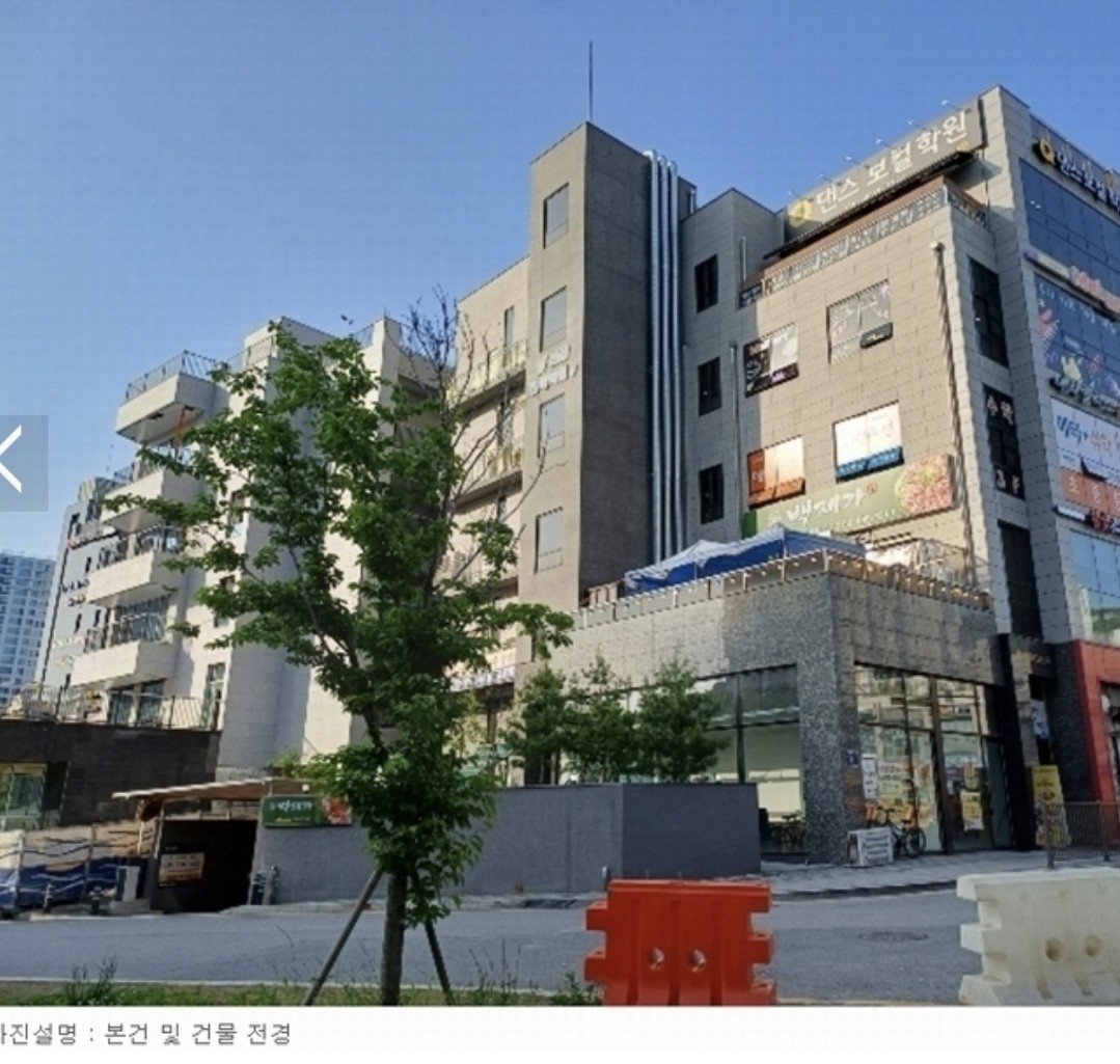 Post image 8