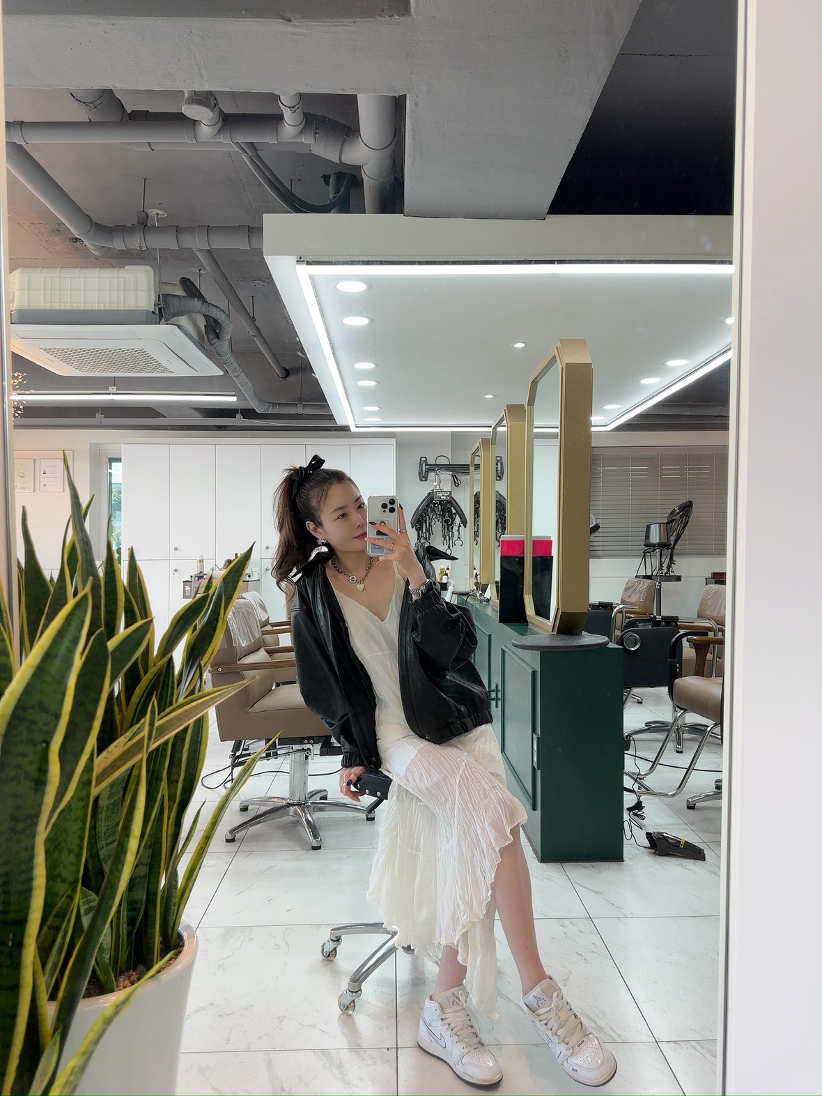 Post image 11