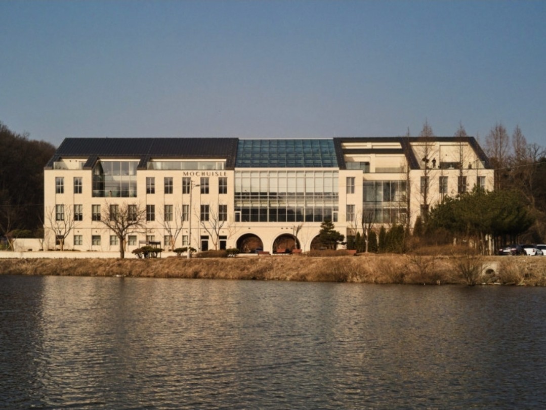 Post image 7