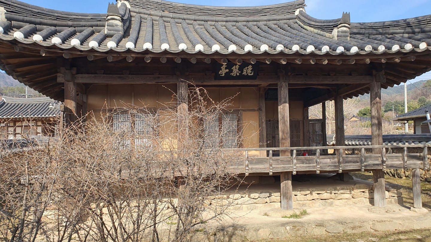 Post image 10