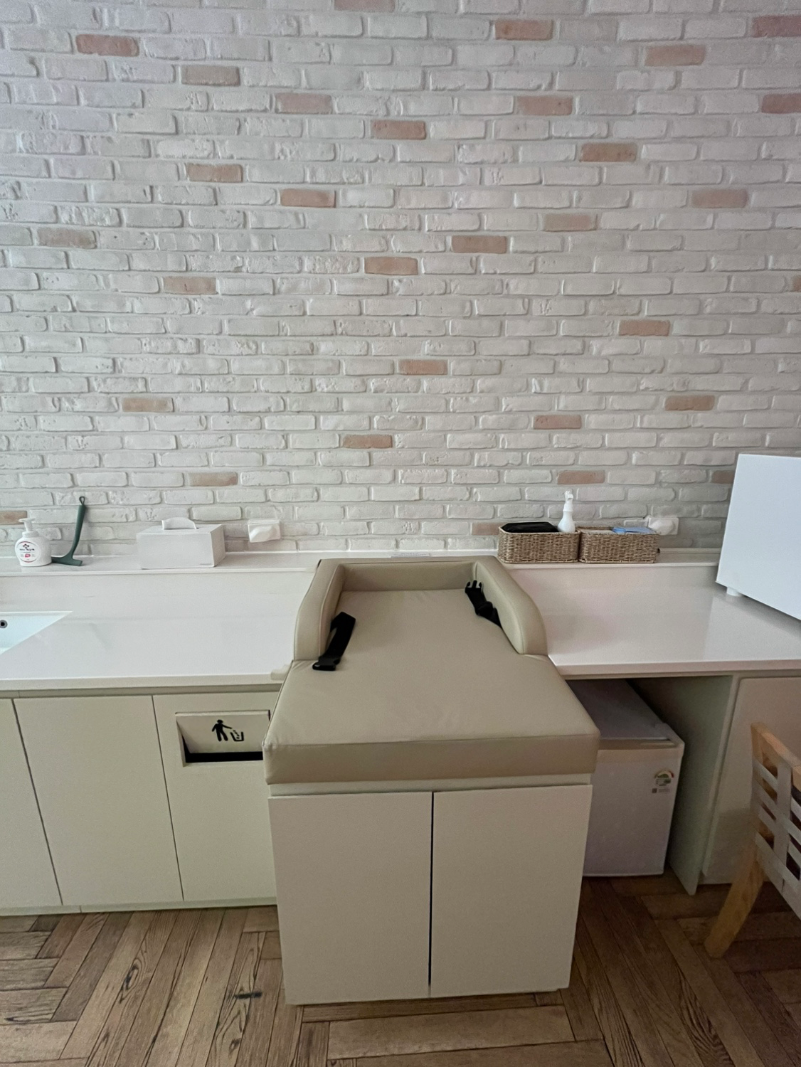 Post image 7