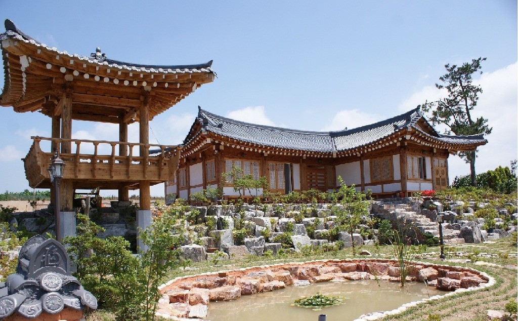 Post image 11