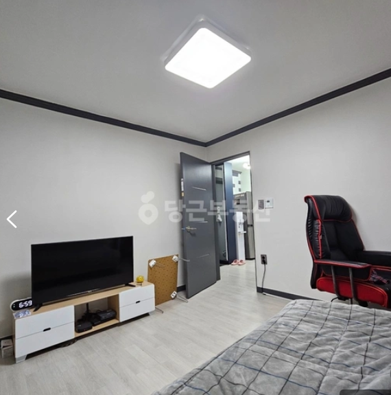 Post image 29