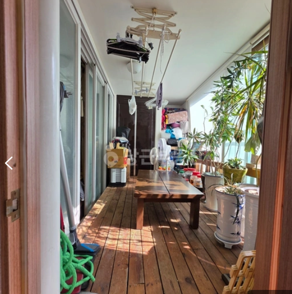 Post image 38