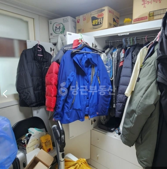Post image 38