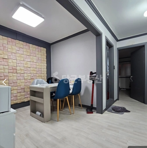 Post image 30